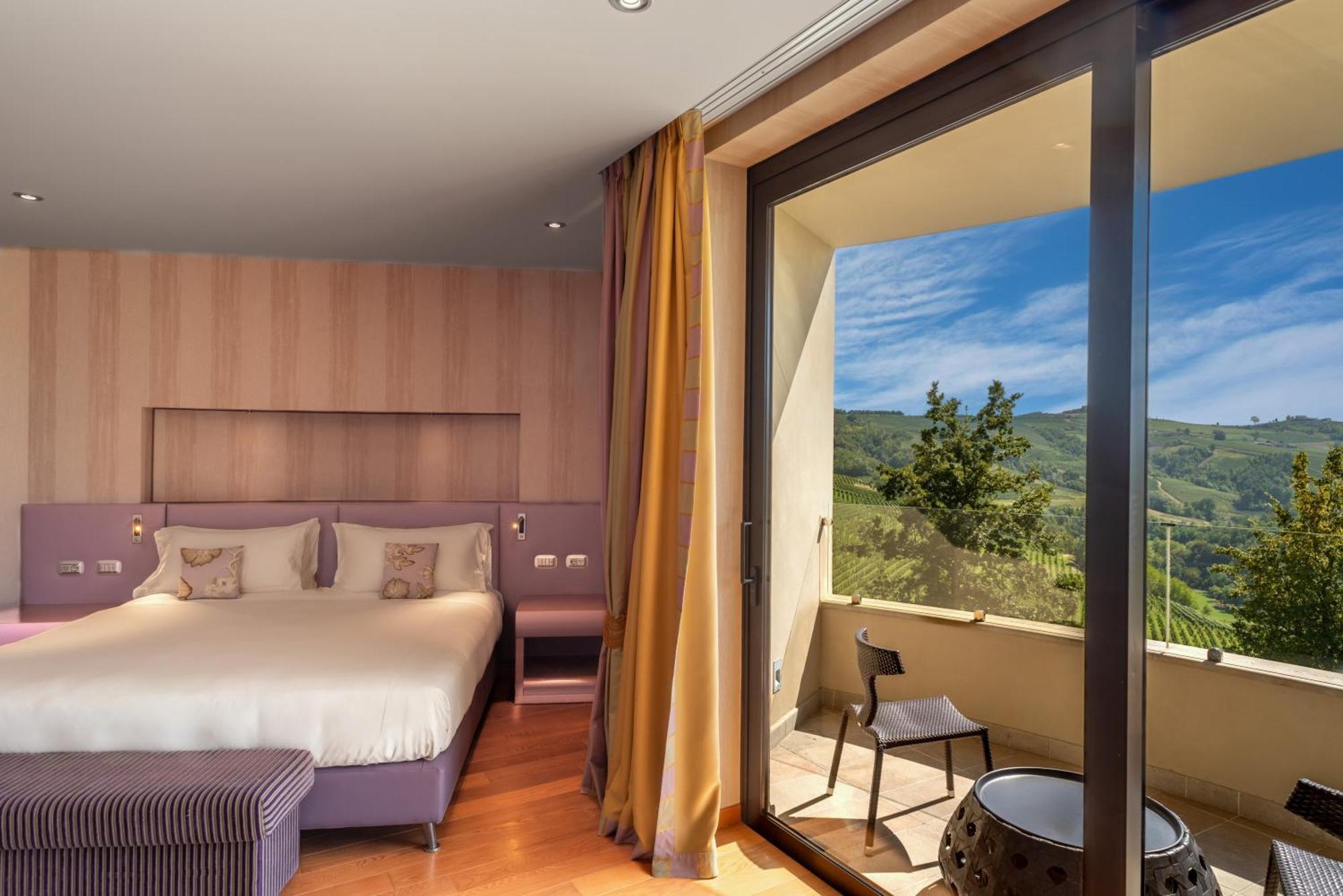 Il Boscareto Resort & Spa Serralunga d'Alba Εξωτερικό φωτογραφία